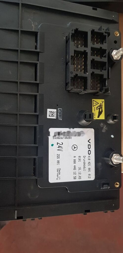 Mercedes-Benz instrumend panel Mercedes-Benz ACTROS MP2 - Контролна табла за Камион: слика 3 Mercedes-Benz instrumend panel Mercedes-Benz ACTROS MP2 - Контролна табла за Камион: слика 3