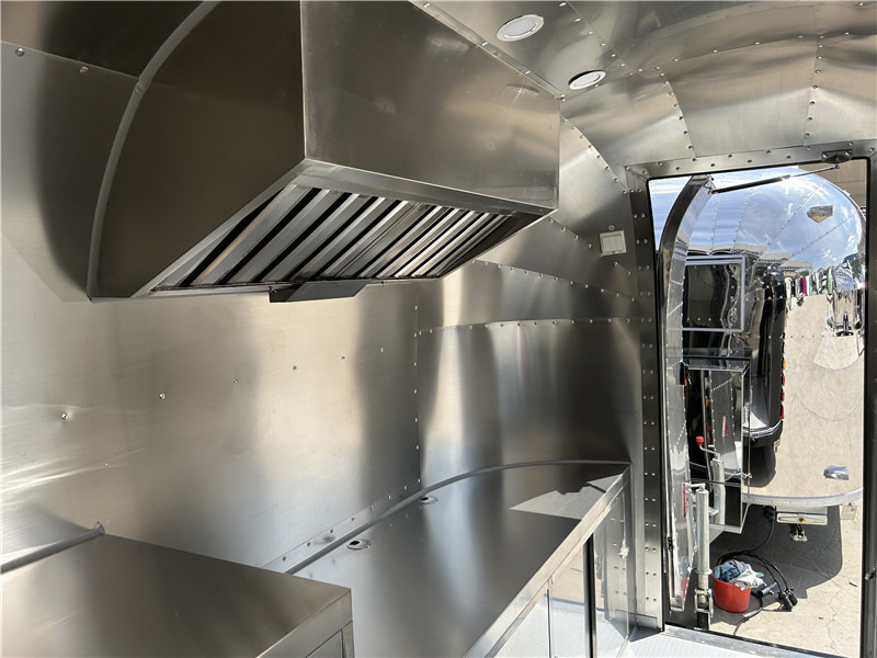 Приколка за продажба на добра за транспорт на храна European Food Truck Crepe,Burger,Grilled Sausage,Lángos Food Trailer: слика 16