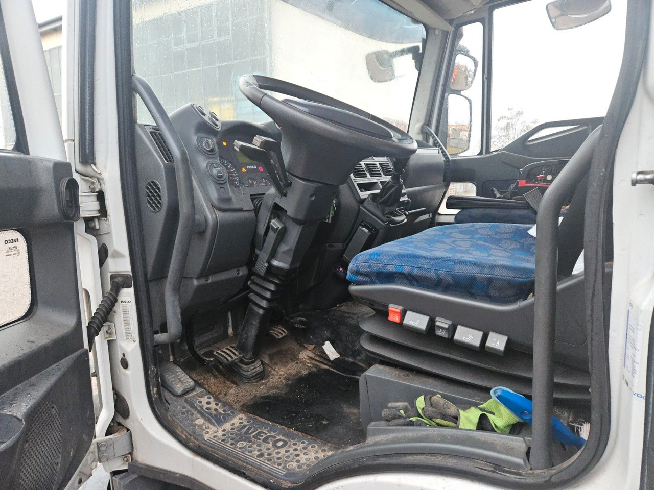 Iveco ML120E22 Pritsche mit Kran Funck - Камион со платформа, Камион со кран: слика 5 Iveco ML120E22 Pritsche mit Kran Funck - Камион со платформа, Камион со кран: слика 5