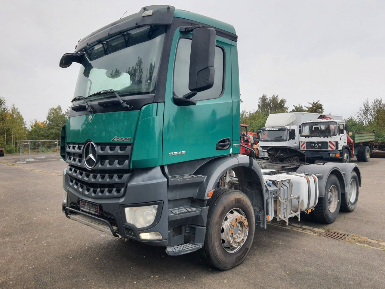 Mercedes-Benz Arocs 3345 6x4 Schwerlast 66t zul ZGG - Камион влекач: слика 1 Mercedes-Benz Arocs 3345 6x4 Schwerlast 66t zul ZGG - Камион влекач: слика 1