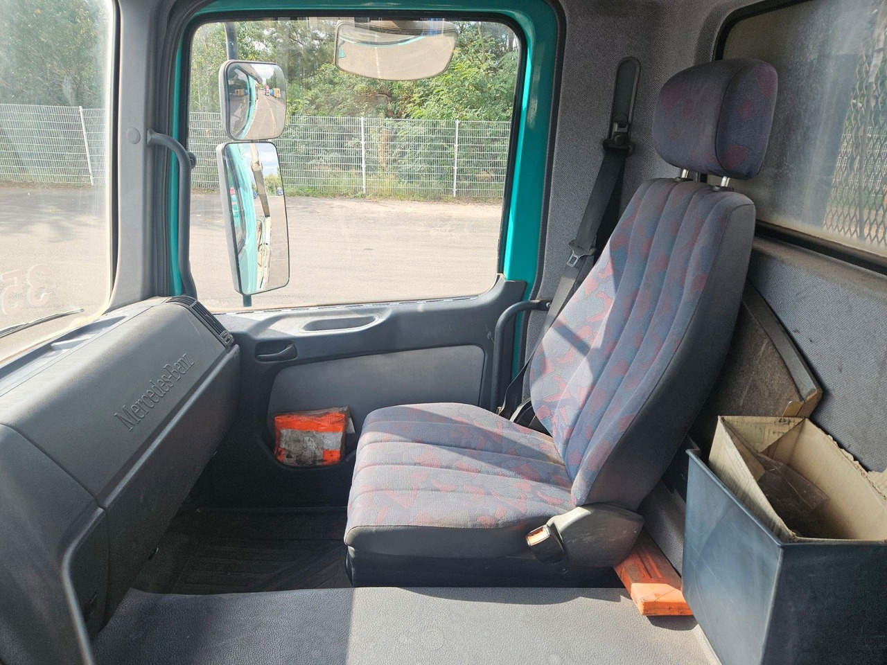 Mercedes-Benz Actros 2631 6x4 Blatt/Blatt orig. 170.000 km!! - Кипер: слика 5 Mercedes-Benz Actros 2631 6x4 Blatt/Blatt orig. 170.000 km!! - Кипер: слика 5