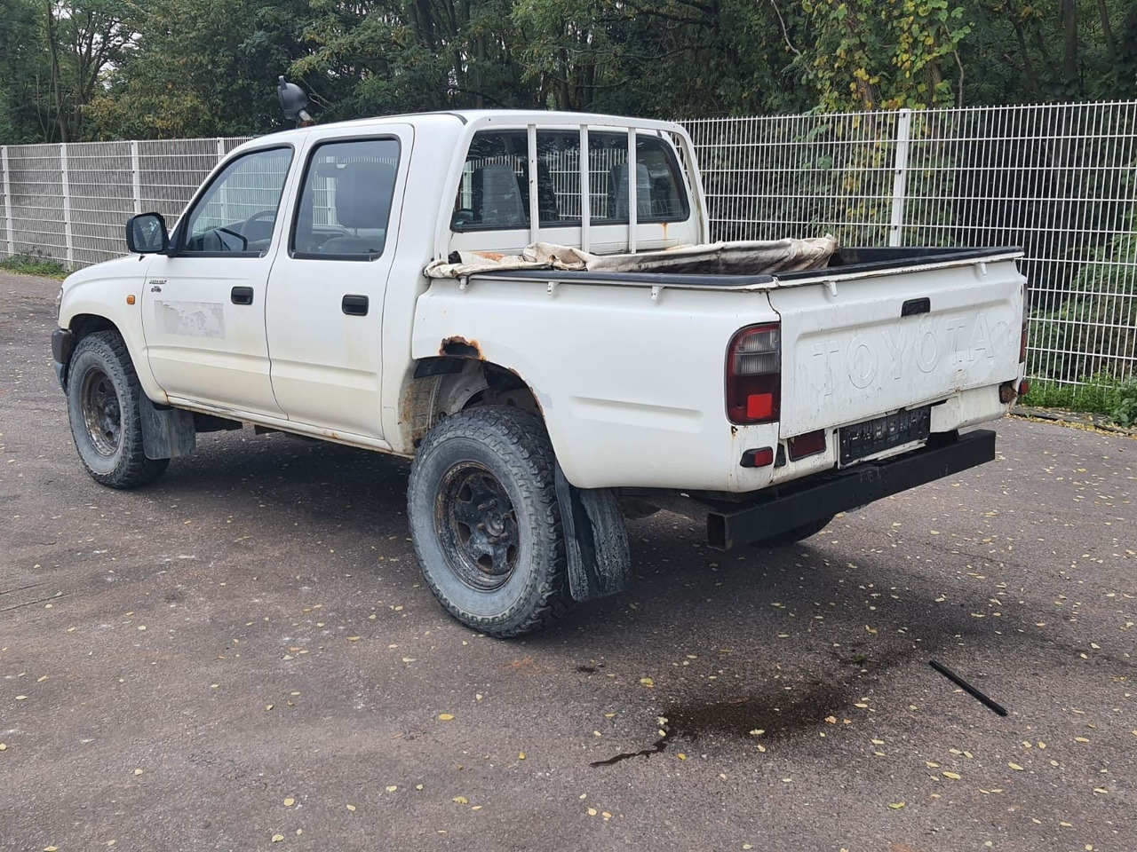 Toyota Hilux Double Cab 4x4 - SUV: слика 4 Toyota Hilux Double Cab 4x4 - SUV: слика 4