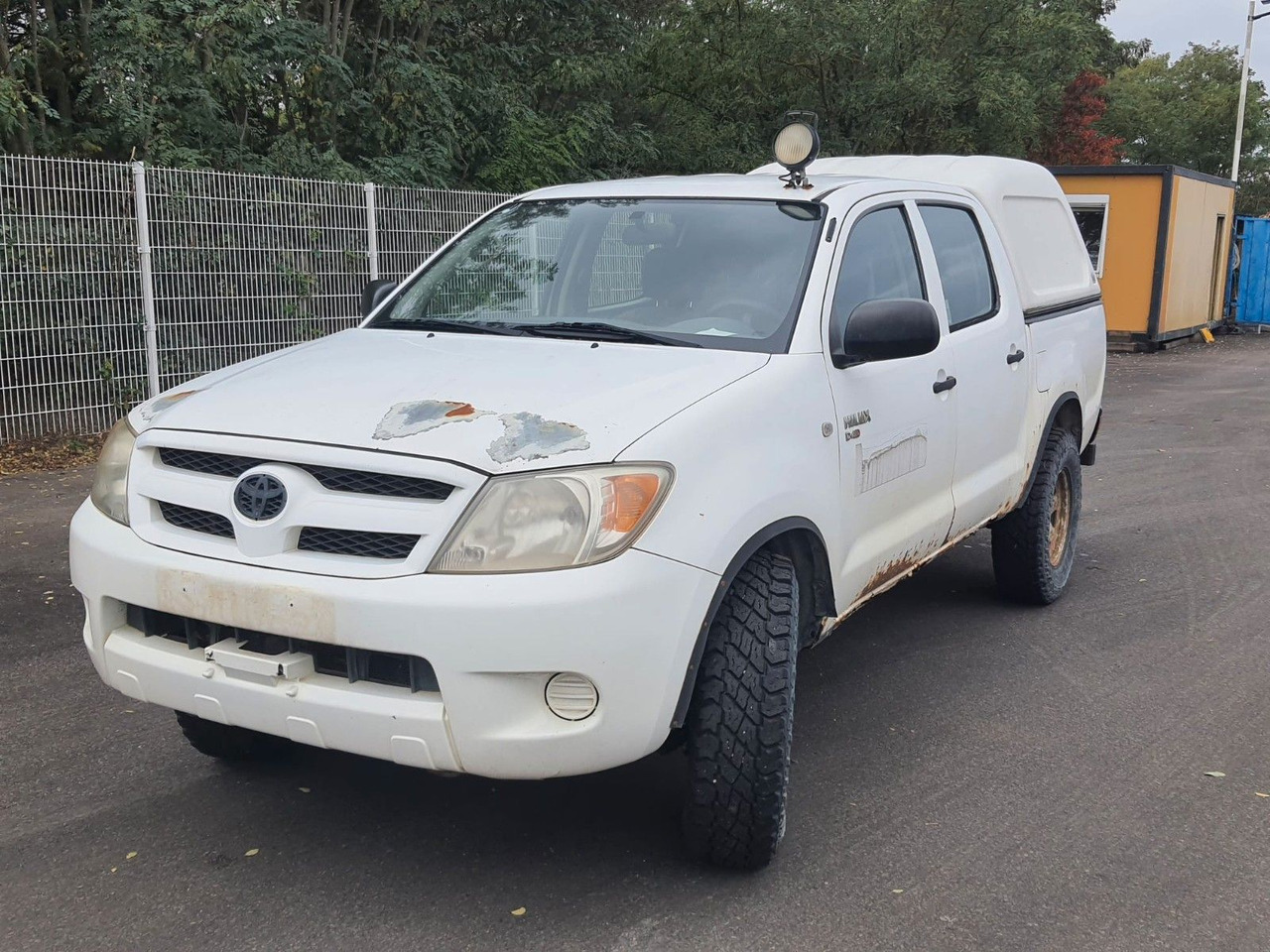 Toyota Hilux Double Cab 4x4 - SUV: слика 1 Toyota Hilux Double Cab 4x4 - SUV: слика 1