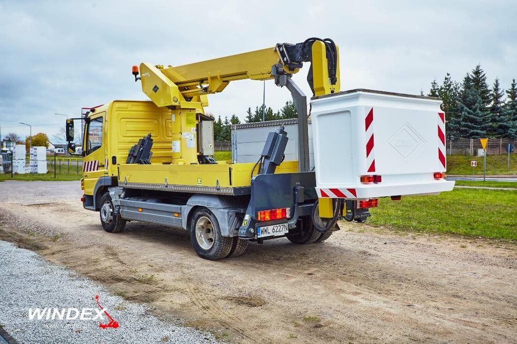 VERSALIFT VT-51-NF - Камион со подигачка кошница: слика 5 VERSALIFT VT-51-NF - Камион со подигачка кошница: слика 5