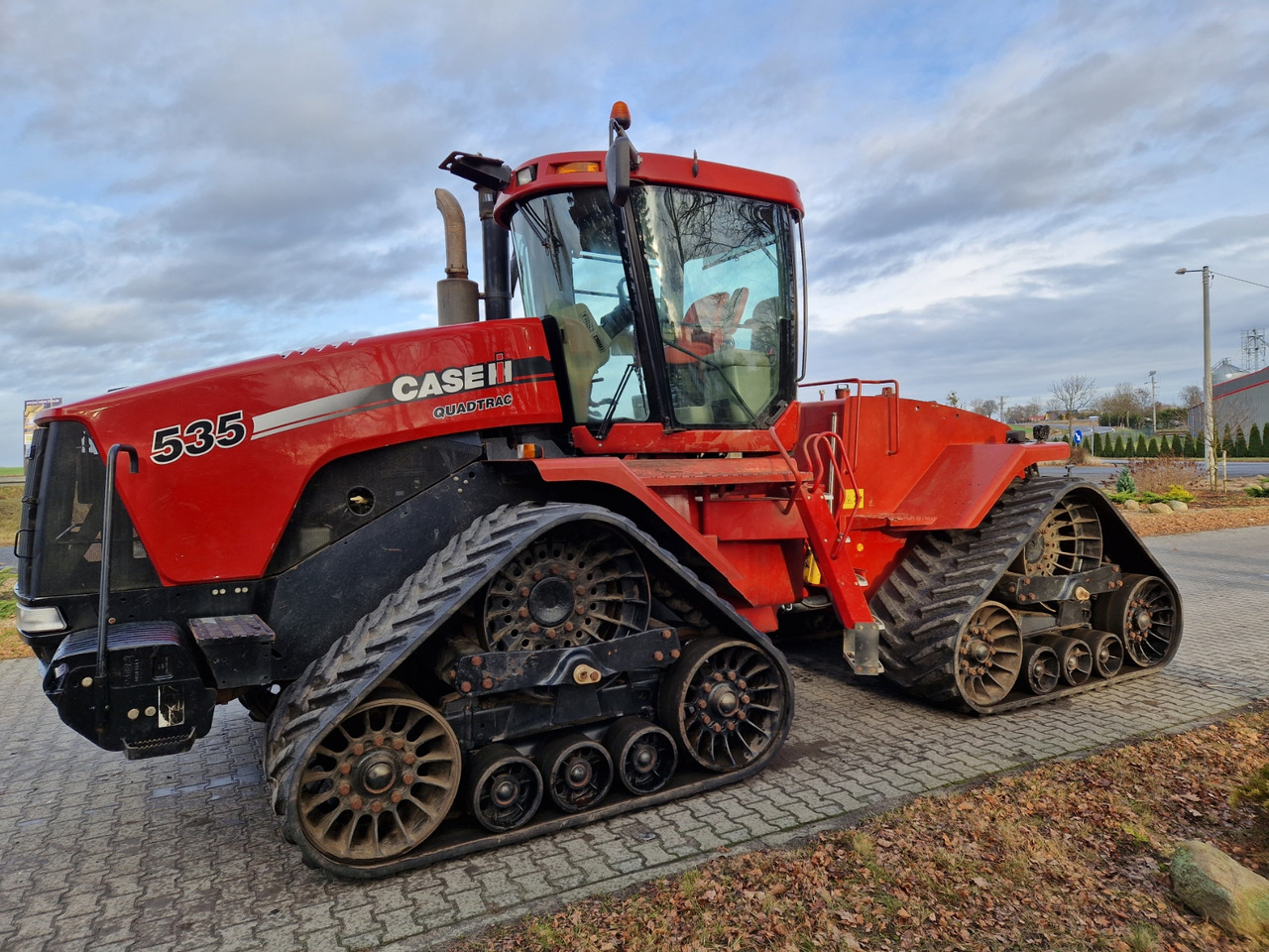 Case IH 535 Steiger Quadtrac - Трактор со гасеници: слика 1 Case IH 535 Steiger Quadtrac - Трактор со гасеници: слика 1