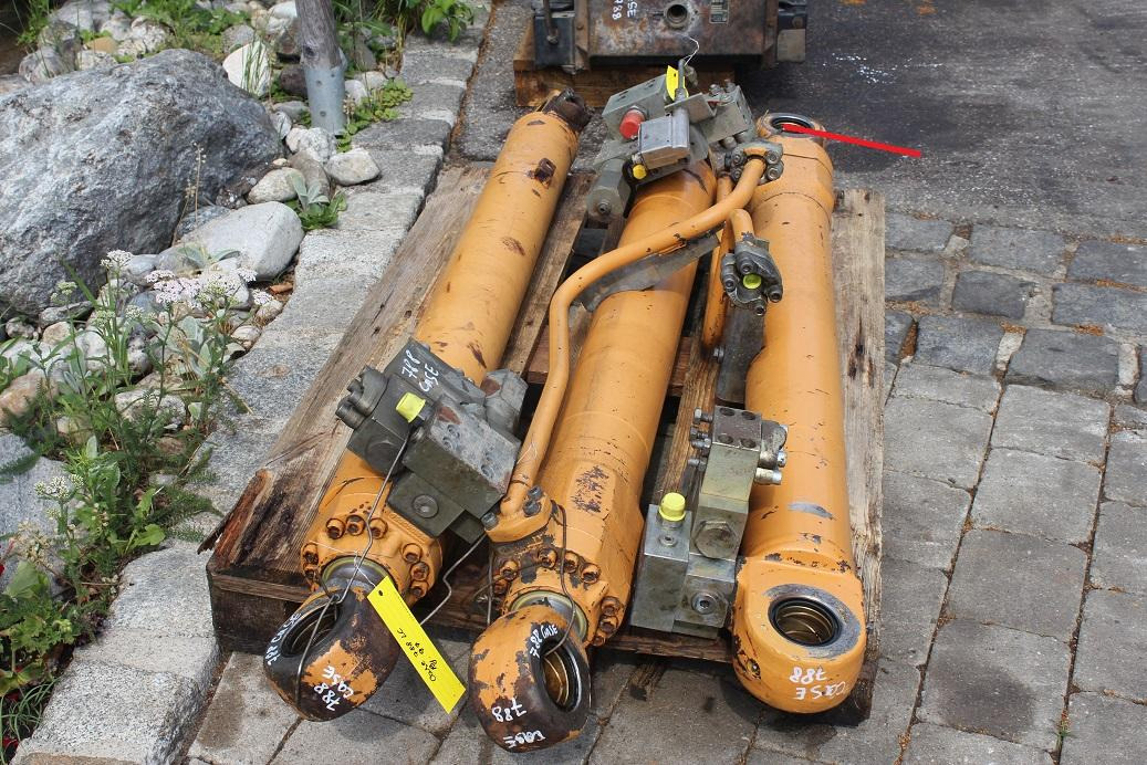 Case 788 LC - Хидрауличен цилиндар за Градежна машина: слика 4 Case 788 LC - Хидрауличен цилиндар за Градежна машина: слика 4