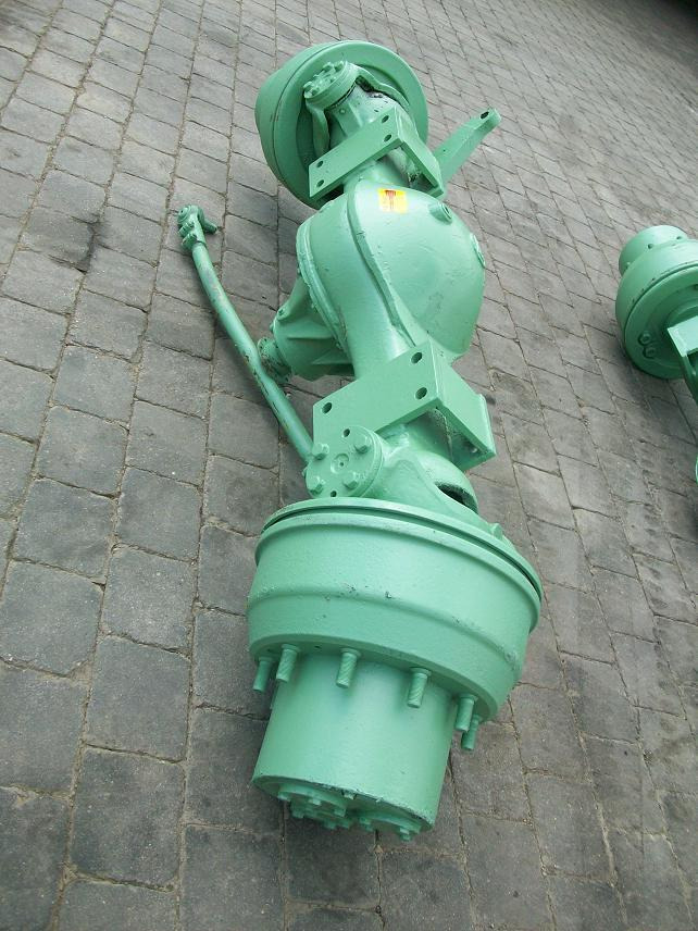 Caterpillar CAT-Eder M 600 - Оска и делови за Градежна машина: слика 2 Caterpillar CAT-Eder M 600 - Оска и делови за Градежна машина: слика 2