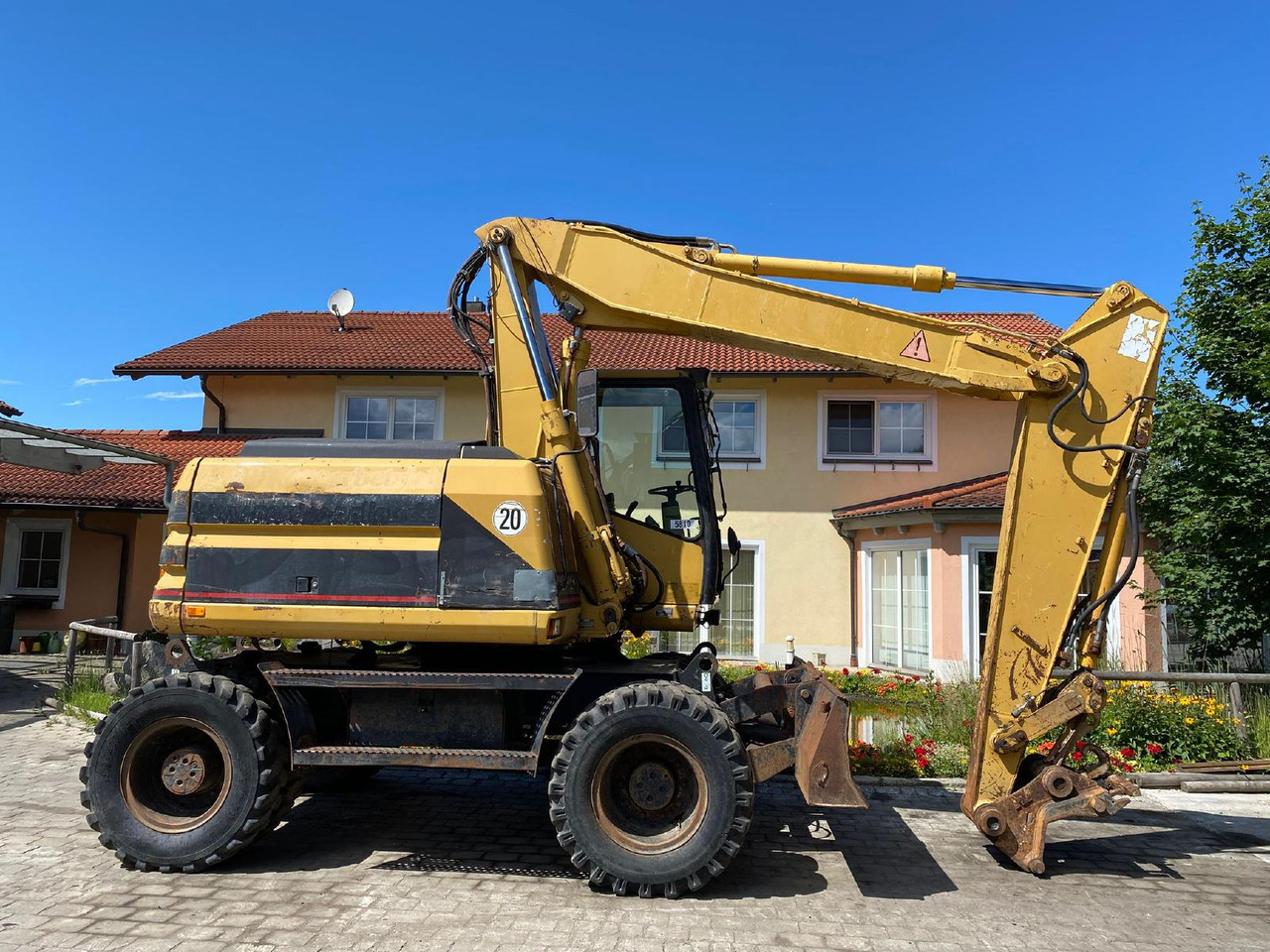Caterpillar M 312 - Багер на тркала: слика 4 Caterpillar M 312 - Багер на тркала: слика 4