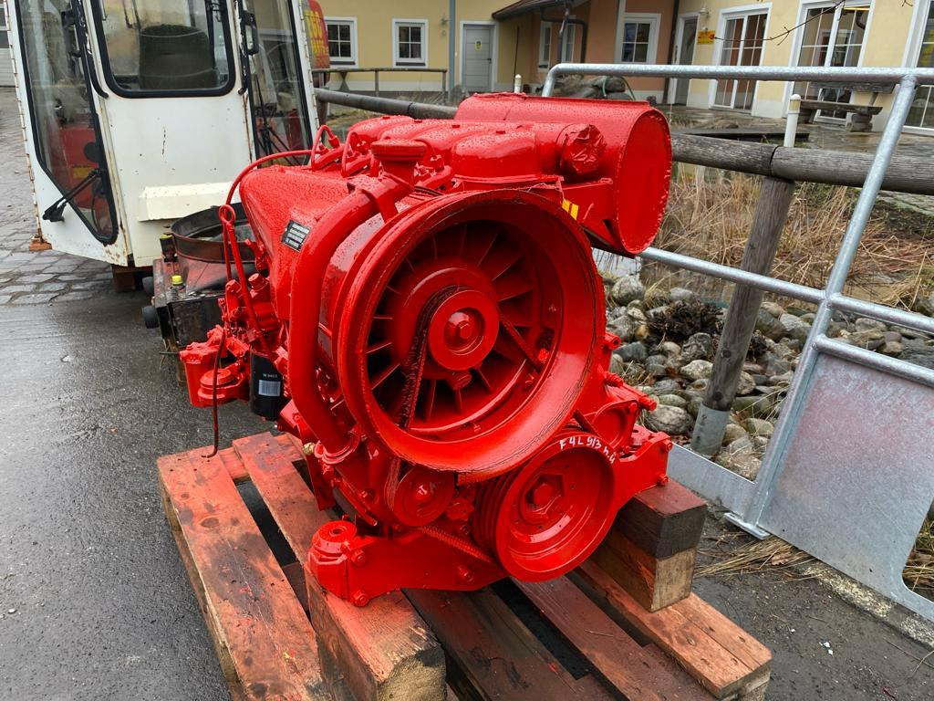 Deutz F4L913 - Мотор за Градежна машина: слика 4 Deutz F4L913 - Мотор за Градежна машина: слика 4
