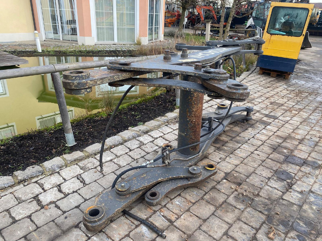 Брана Hitachi ZW 150: слика 7