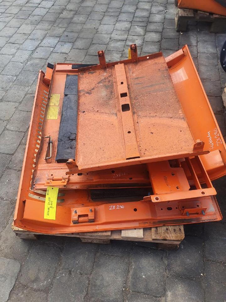 Hitachi ZX 250 - Каросерија и екстериер за Багер: слика 2 Hitachi ZX 250 - Каросерија и екстериер за Багер: слика 2
