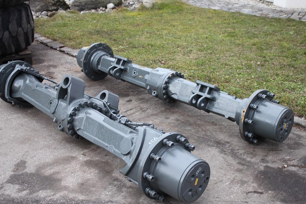 Liebherr A 900 LIT - Оска и делови за Градежна машина: слика 1 Liebherr A 900 LIT - Оска и делови за Градежна машина: слика 1