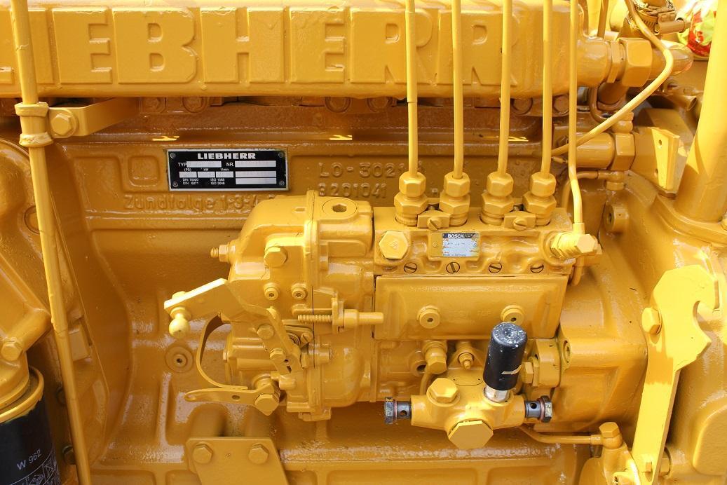 Liebherr D 904 NA aus LH A 912 - Мотор за Градежна машина: слика 4 Liebherr D 904 NA aus LH A 912 - Мотор за Градежна машина: слика 4
