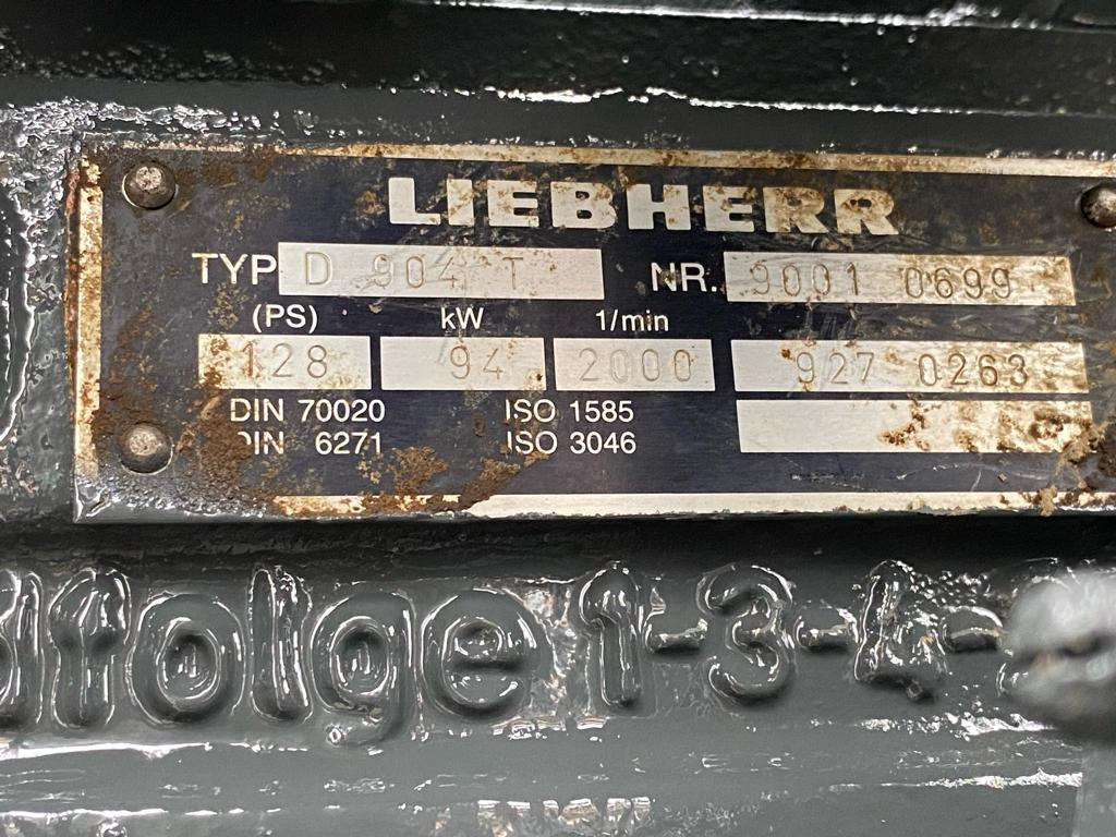 Liebherr D904T aus PR 722 - Мотор за Градежна машина: слика 4 Liebherr D904T aus PR 722 - Мотор за Градежна машина: слика 4
