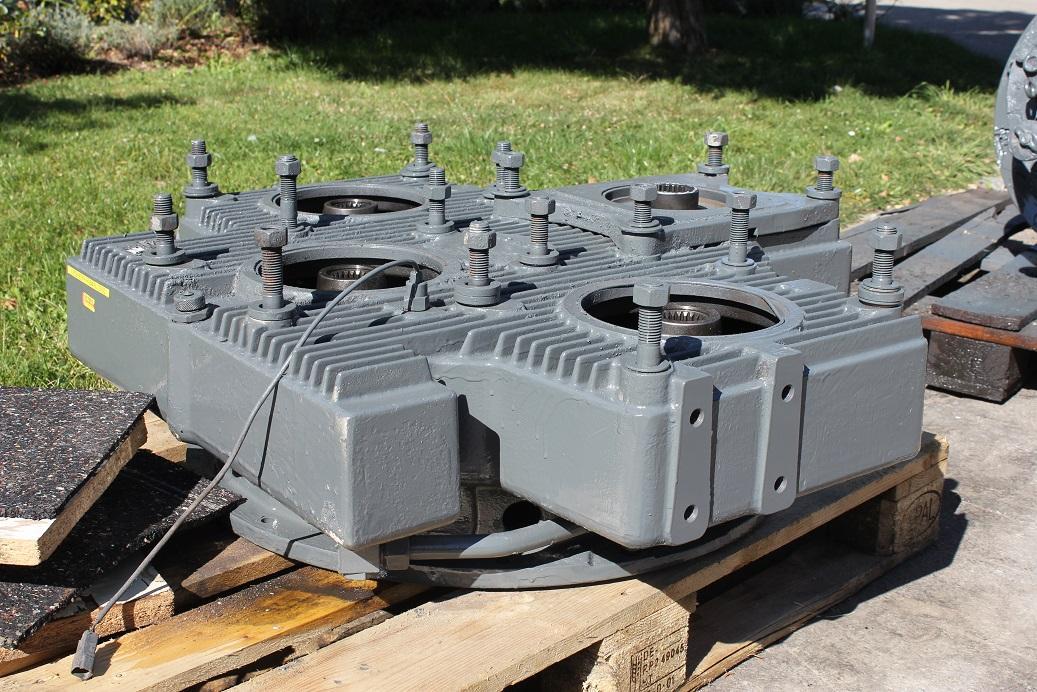 Liebherr MKA 450 aus LH R 984 - Хидраулика за Градежна машина: слика 2 Liebherr MKA 450 aus LH R 984 - Хидраулика за Градежна машина: слика 2