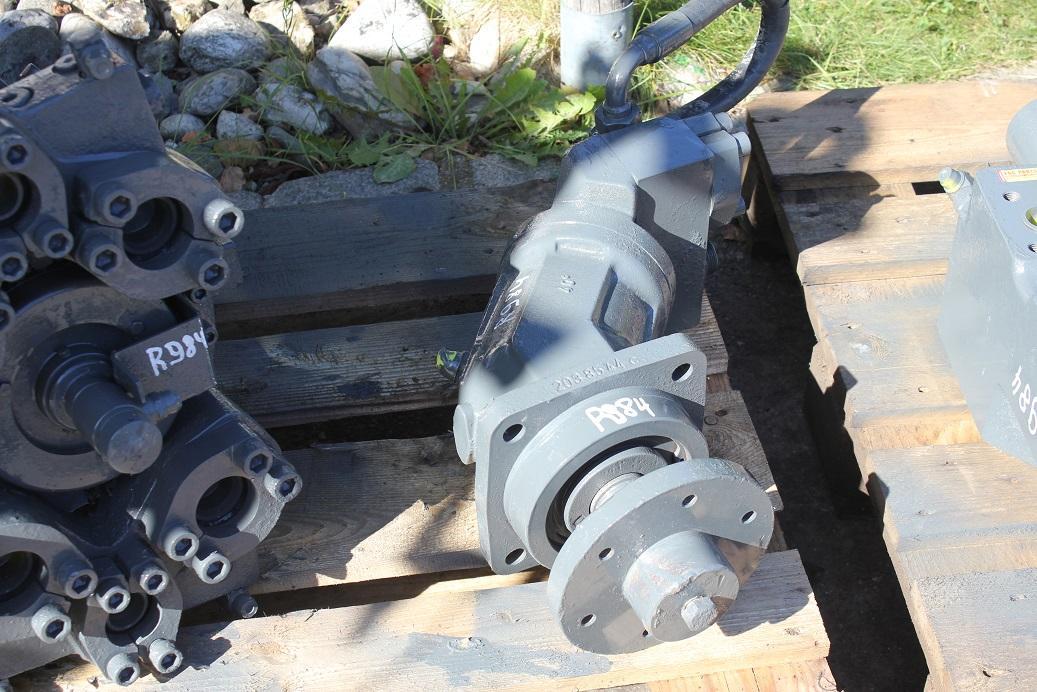 Liebherr R 984 - Хидраулика за Багер: слика 2 Liebherr R 984 - Хидраулика за Багер: слика 2