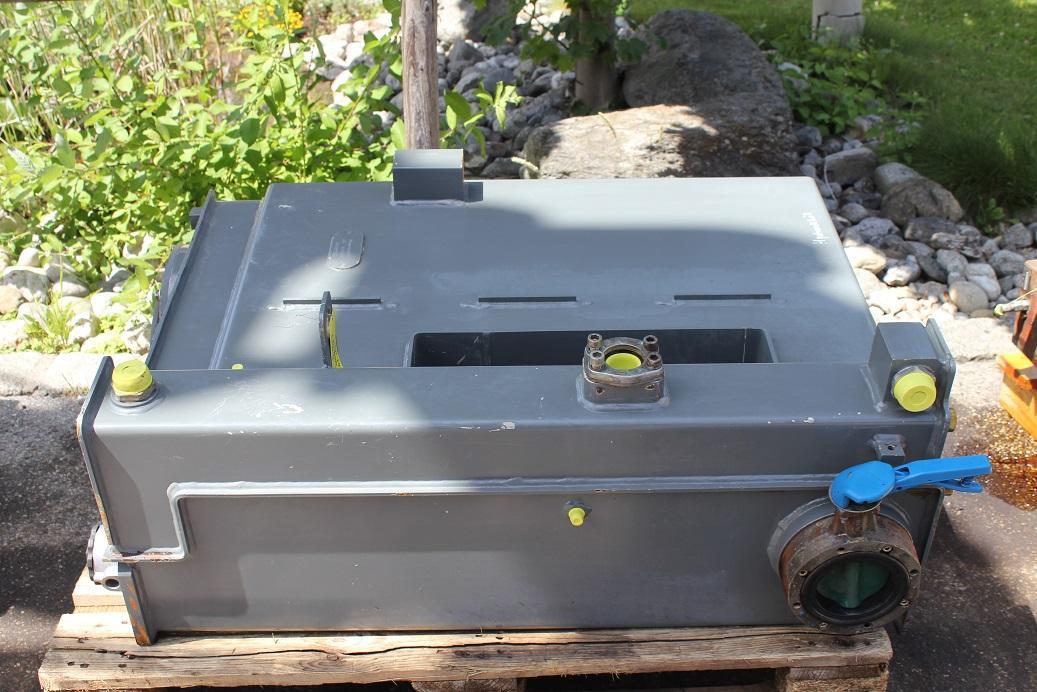 Liebherr R 924 compact - Резервни делови за Багер гасеничар: слика 3 Liebherr R 924 compact - Резервни делови за Багер гасеничар: слика 3