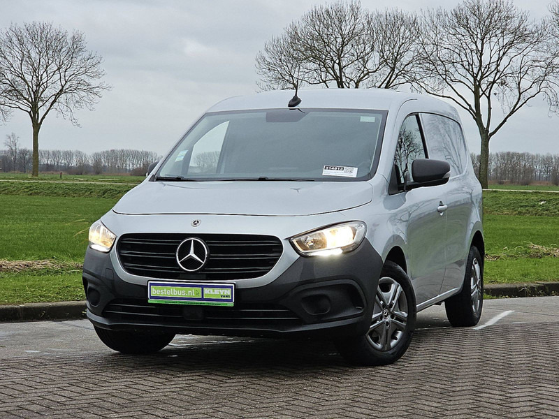 Mercedes-Benz Citan 110 CDI L1 PRO Mbux Euro6! - Комбе фургон: слика 1 Mercedes-Benz Citan 110 CDI L1 PRO Mbux Euro6! - Комбе фургон: слика 1