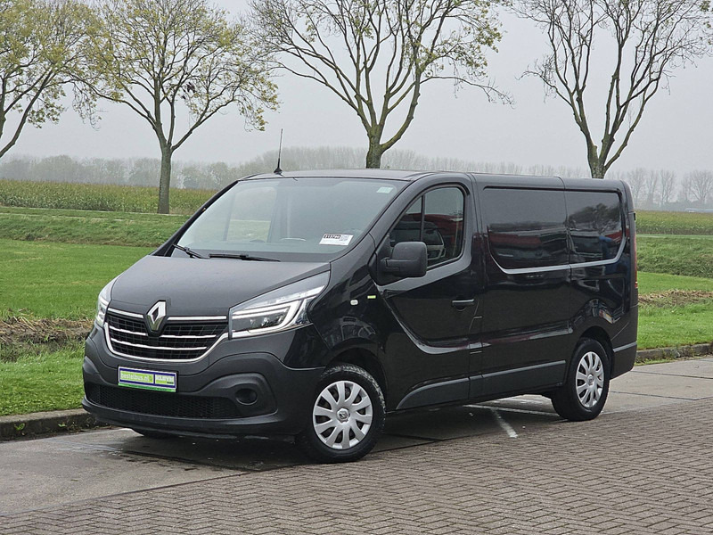 Renault Trafic 2.0 DCI L1H1 LED Euro6 AC! - Мало комбе: слика 2 Renault Trafic 2.0 DCI L1H1 LED Euro6 AC! - Мало комбе: слика 2