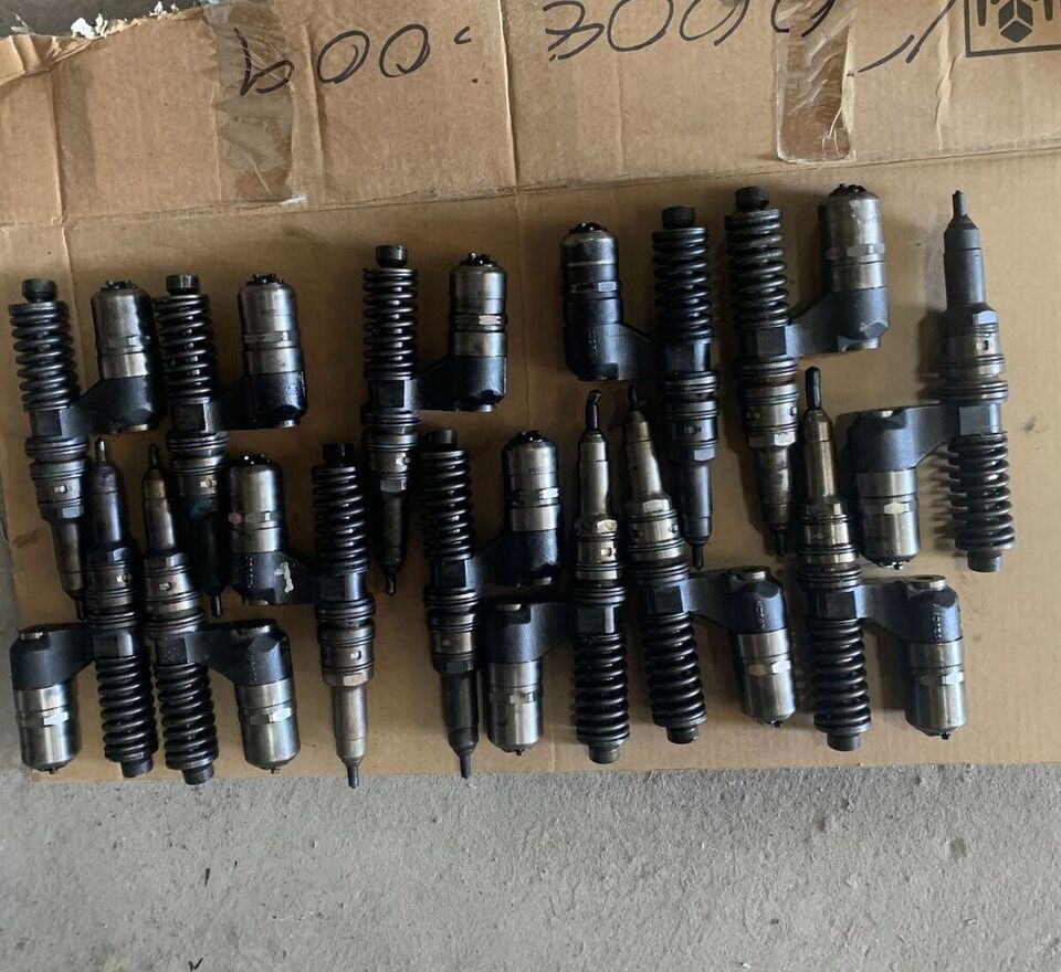 Bosch 0414701006   IVECO Stralis truck - Инјектор за Камион: слика 1 Bosch 0414701006   IVECO Stralis truck - Инјектор за Камион: слика 1