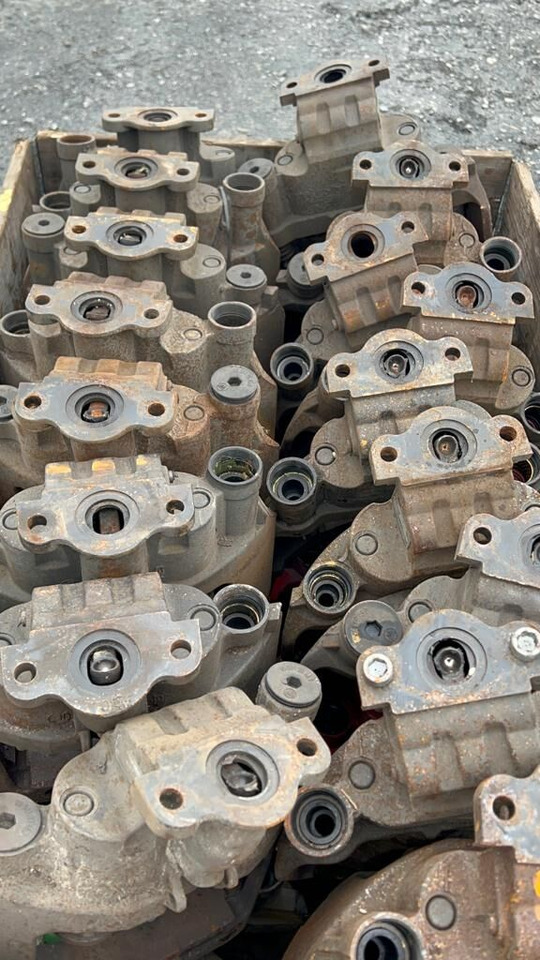 DAF SN7 / SB7 XF CF 105, 95, 106 SN7205 / SN7114 - Кочна вилица за Камион: слика 4 DAF SN7 / SB7 XF CF 105, 95, 106 SN7205 / SN7114 - Кочна вилица за Камион: слика 4