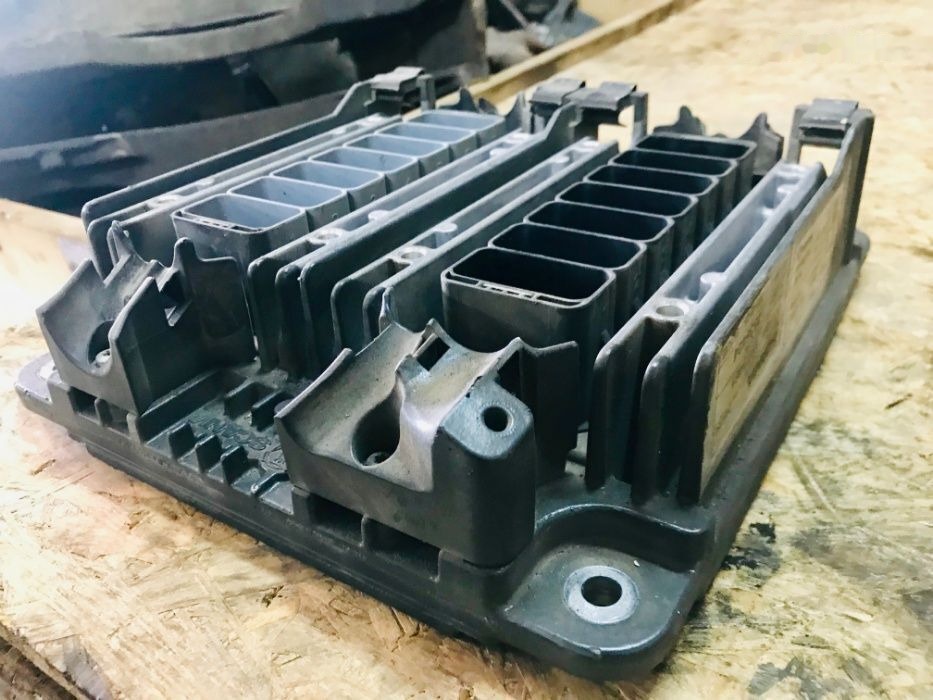 HURT silnika regeneracja DC13 147 Scania - Единица за контрола за Камион: слика 1 HURT silnika regeneracja DC13 147 Scania - Единица за контрола за Камион: слика 1