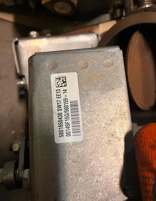 IVECO STRALIS E6 HAMULEC GÓRSKI ZAWÓR 5801860438 IVECO STRALIS EURO 6 5801860438 IVECO - Делови за кочници за Камион: слика 4 IVECO STRALIS E6 HAMULEC GÓRSKI ZAWÓR 5801860438 IVECO STRALIS EURO 6 5801860438 IVECO - Делови за кочници за Камион: слика 4