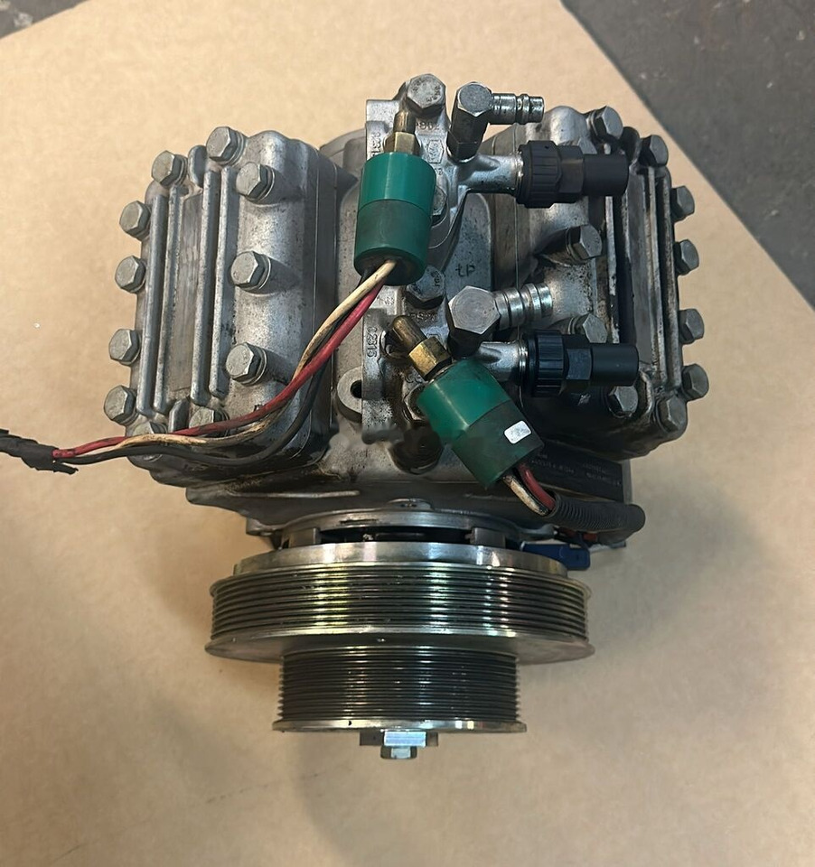 Sprężarka kompresor klimatyzacji Bock Eberspacher FKX40/470K 8862010000407 - Компресор на клима уред за Камион: слика 5 Sprężarka kompresor klimatyzacji Bock Eberspacher FKX40/470K 8862010000407 - Компресор на клима уред за Камион: слика 5