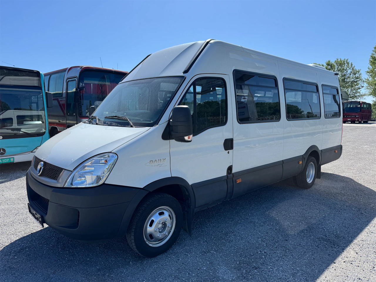 IVECO DAILY WAY - Патнички вагон автобус: слика 3 IVECO DAILY WAY - Патнички вагон автобус: слика 3