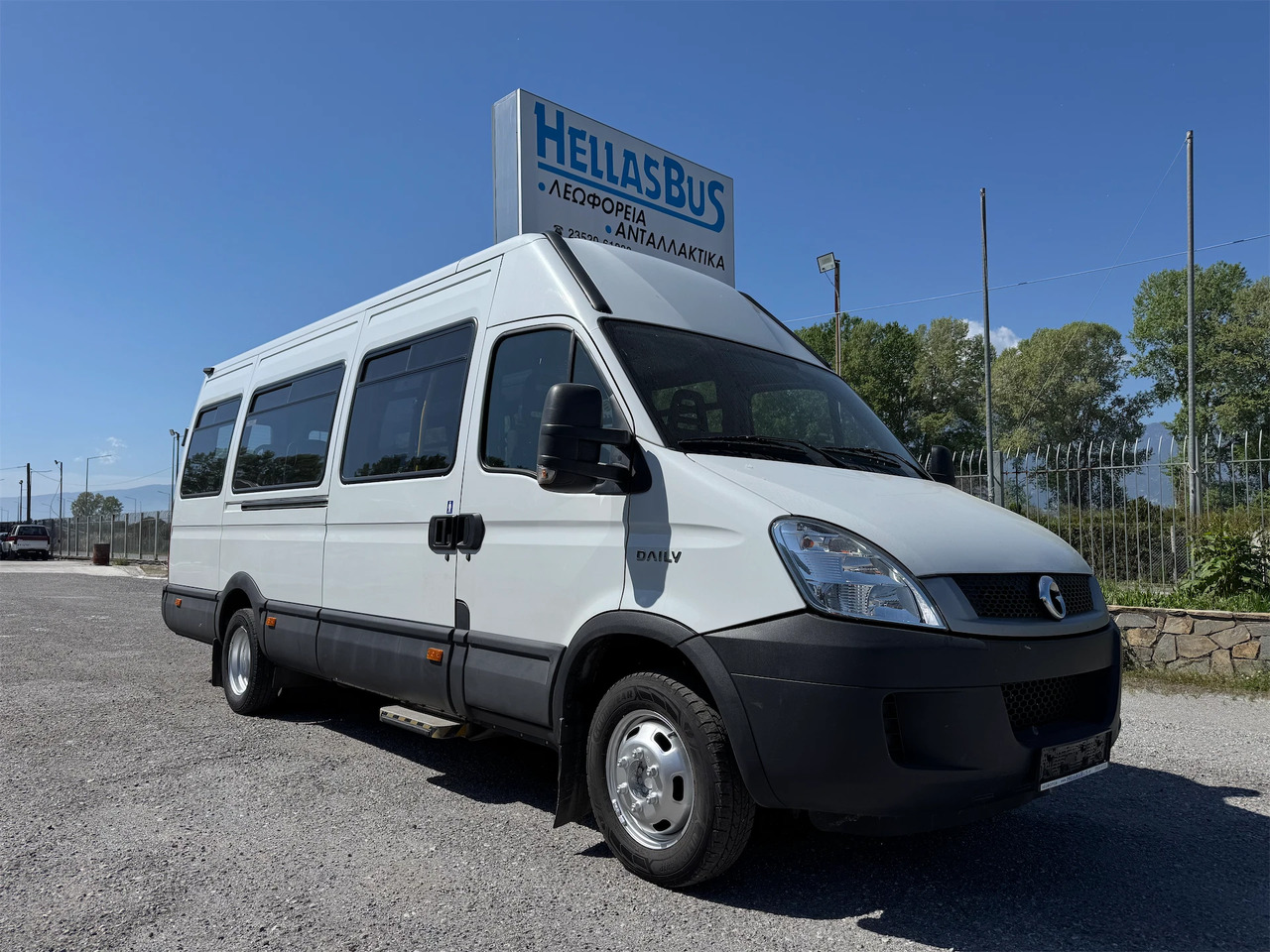 IVECO DAILY WAY - Патнички вагон автобус: слика 1 IVECO DAILY WAY - Патнички вагон автобус: слика 1