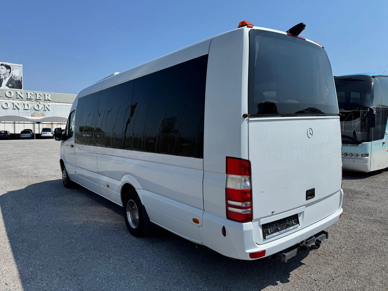MERCEDES-BENZ SPRINTER 519 CDI - Патнички вагон автобус: слика 4 MERCEDES-BENZ SPRINTER 519 CDI - Патнички вагон автобус: слика 4
