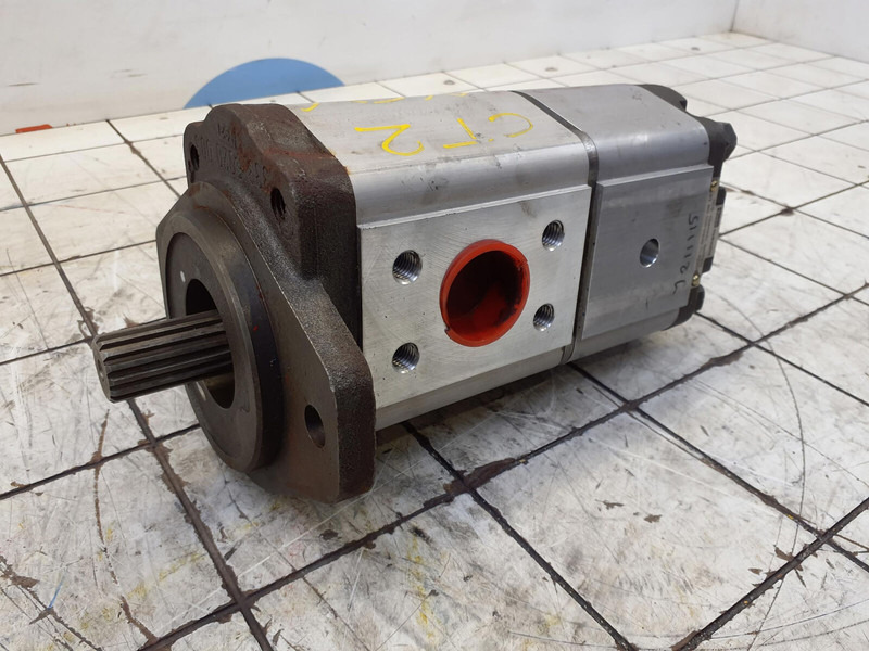 CT2 Dual gear pump - Хидраулична пумпа за Кран: слика 2 CT2 Dual gear pump - Хидраулична пумпа за Кран: слика 2