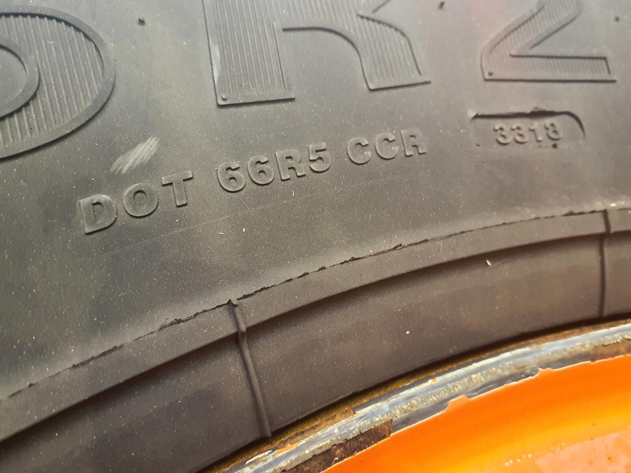 FAUN Wheel 445/95R25 10 7.5 3p - Комплетно тркало за Кран: слика 3 FAUN Wheel 445/95R25 10 7.5 3p - Комплетно тркало за Кран: слика 3