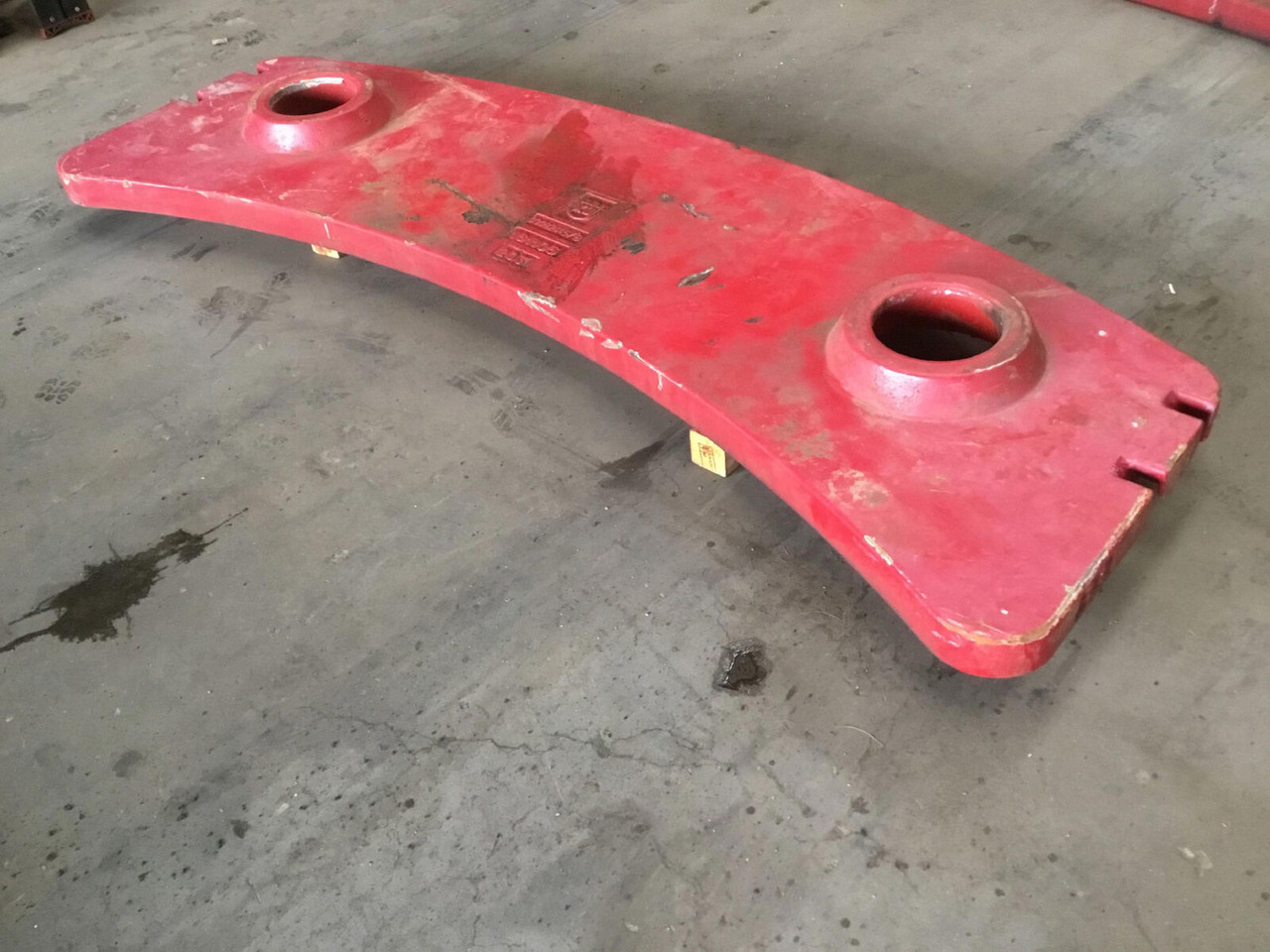 Grove GMK 3055 counterweight 1,0 Ton - Противтежа за Мобилен кран: слика 3 Grove GMK 3055 counterweight 1,0 Ton - Противтежа за Мобилен кран: слика 3