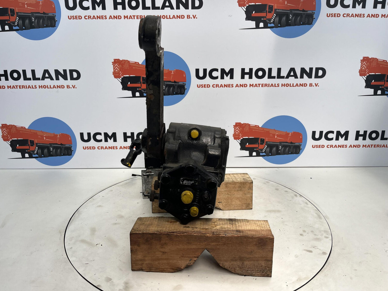 Grove GMK 3055 steering Box - Управувачки механизам за Мобилен кран: слика 4 Grove GMK 3055 steering Box - Управувачки механизам за Мобилен кран: слика 4