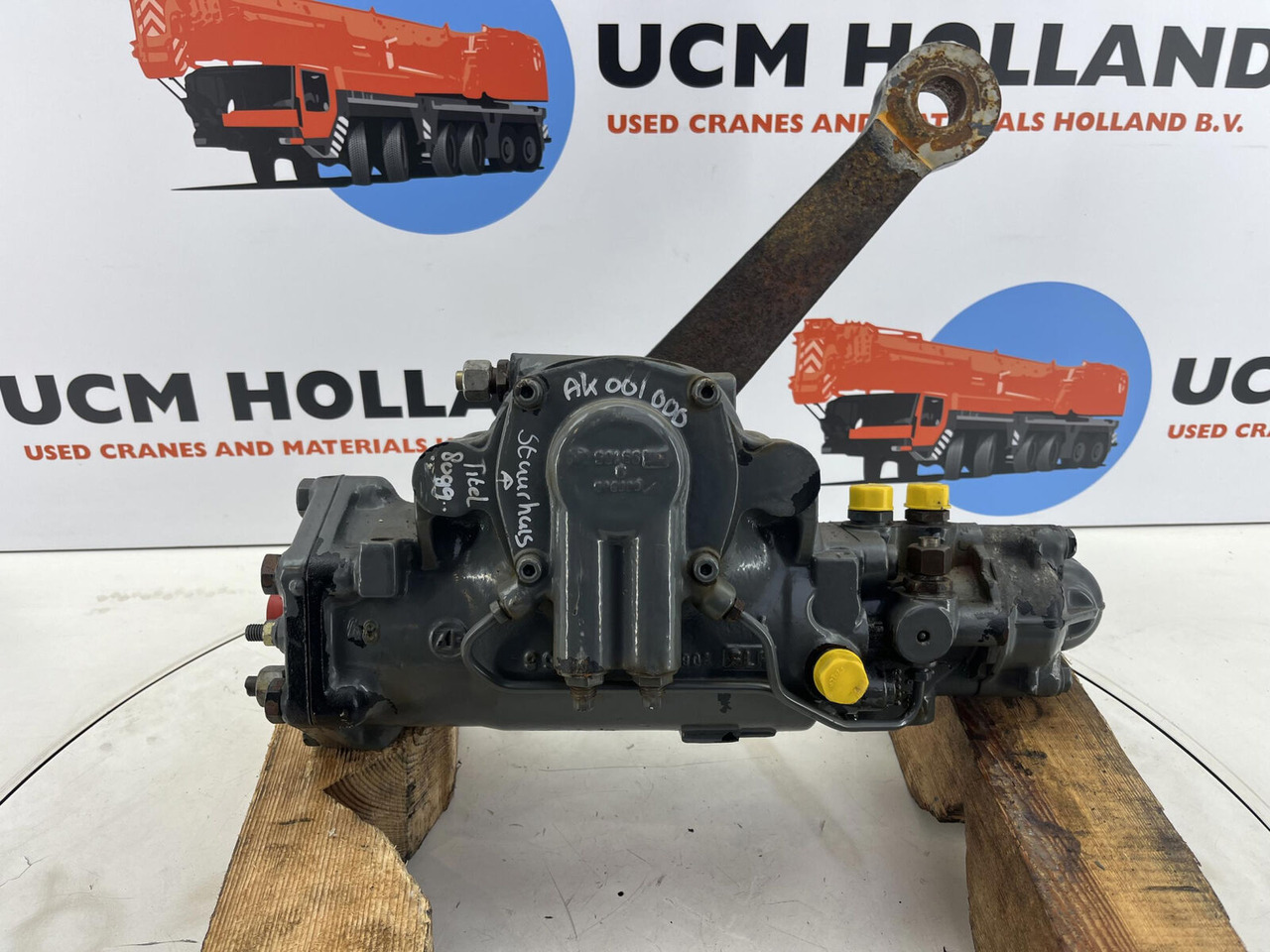 Grove GMK 3055 steering box - Управувачки механизам за Мобилен кран: слика 5 Grove GMK 3055 steering box - Управувачки механизам за Мобилен кран: слика 5