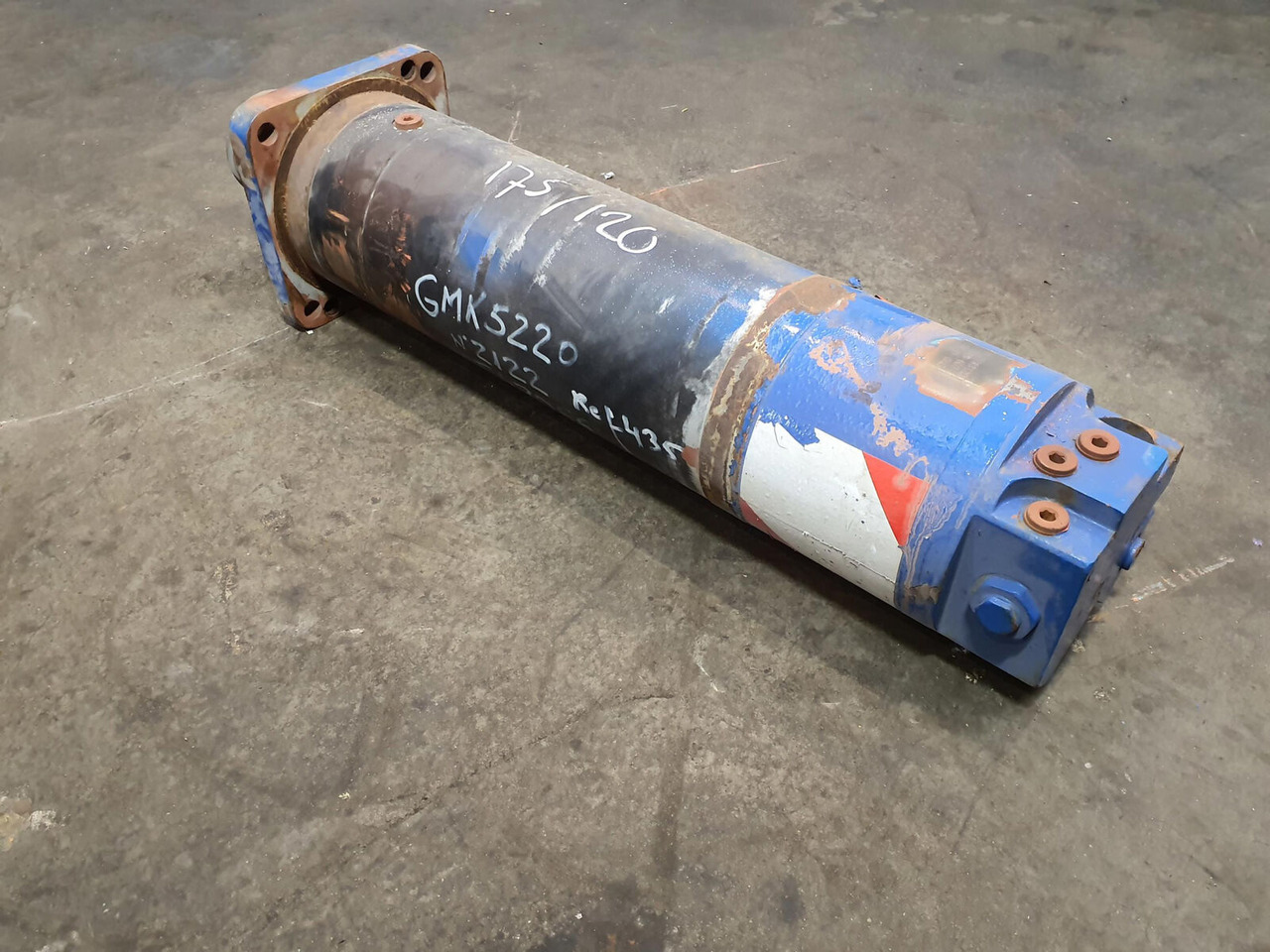 Grove GMK 5220, 5170 outrigger cylinder - Суспензија за Мобилен кран: слика 4 Grove GMK 5220, 5170 outrigger cylinder - Суспензија за Мобилен кран: слика 4