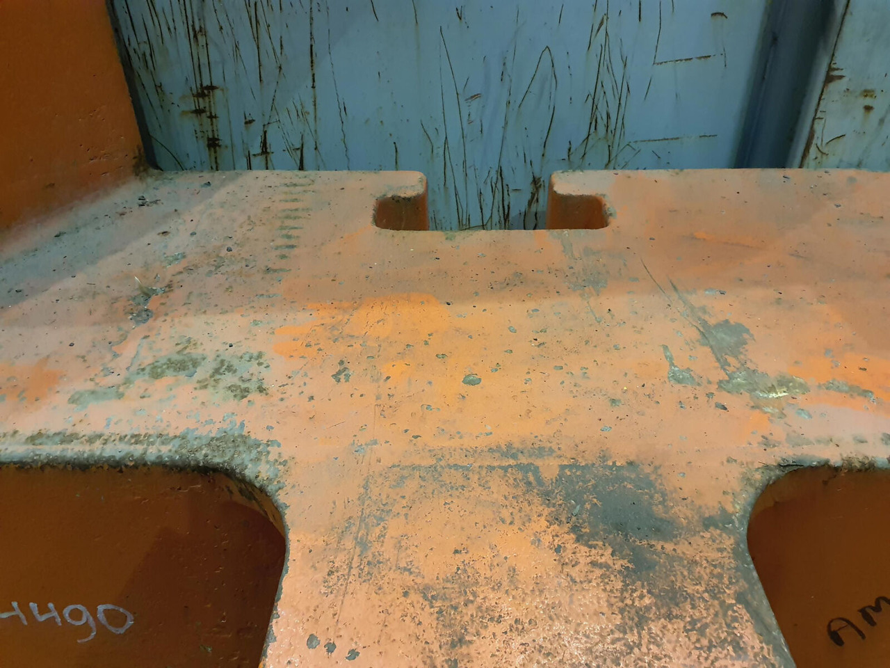 Grove GMK 6250/6300 left side counterweight 15 ton - Противтежа за Мобилен кран: слика 3 Grove GMK 6250/6300 left side counterweight 15 ton - Противтежа за Мобилен кран: слика 3
