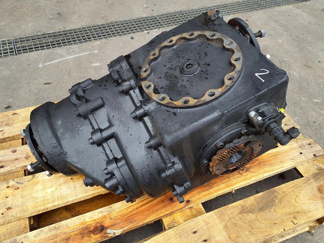 Grove GMK 6400 diff box axle2 - Диференцијален запчаник на брзина за Мобилен кран: слика 1 Grove GMK 6400 diff box axle2 - Диференцијален запчаник на брзина за Мобилен кран: слика 1