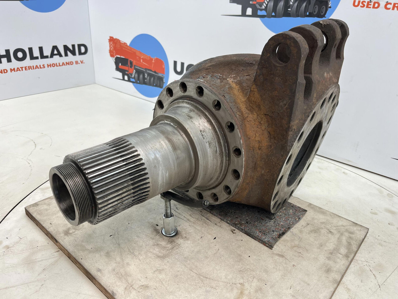 Grove GMK Megatrak steering knuckle 16 holes - Рукавец за Мобилен кран: слика 1 Grove GMK Megatrak steering knuckle 16 holes - Рукавец за Мобилен кран: слика 1