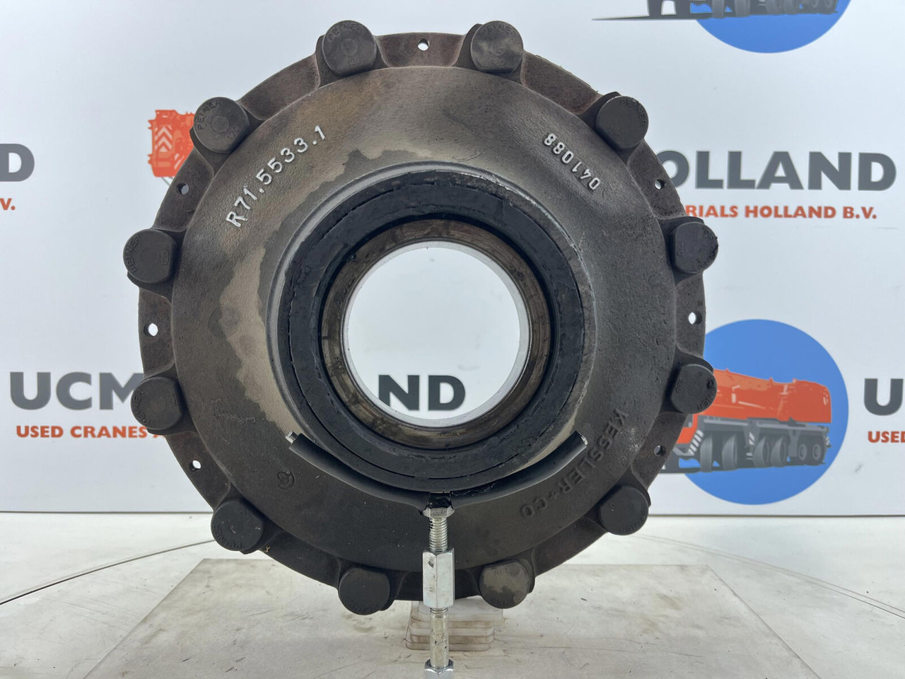 Grove GMK Megatrak wheel hub - Глава на тркало за Кран: слика 5 Grove GMK Megatrak wheel hub - Глава на тркало за Кран: слика 5