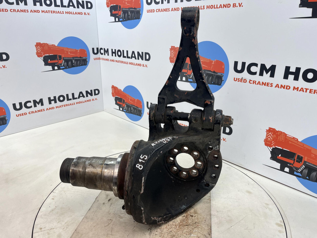 Grove GMK Steering knuckle 16 holes - Рукавец за Мобилен кран: слика 4 Grove GMK Steering knuckle 16 holes - Рукавец за Мобилен кран: слика 4