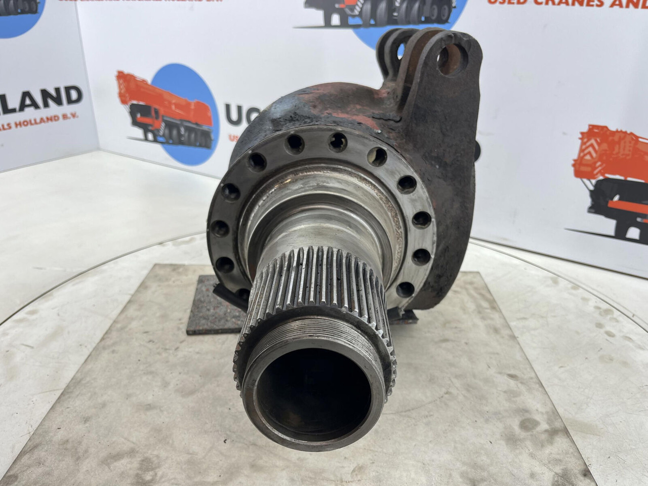 Grove GMK Steering knuckle 16 holes - Рукавец за Мобилен кран: слика 2 Grove GMK Steering knuckle 16 holes - Рукавец за Мобилен кран: слика 2