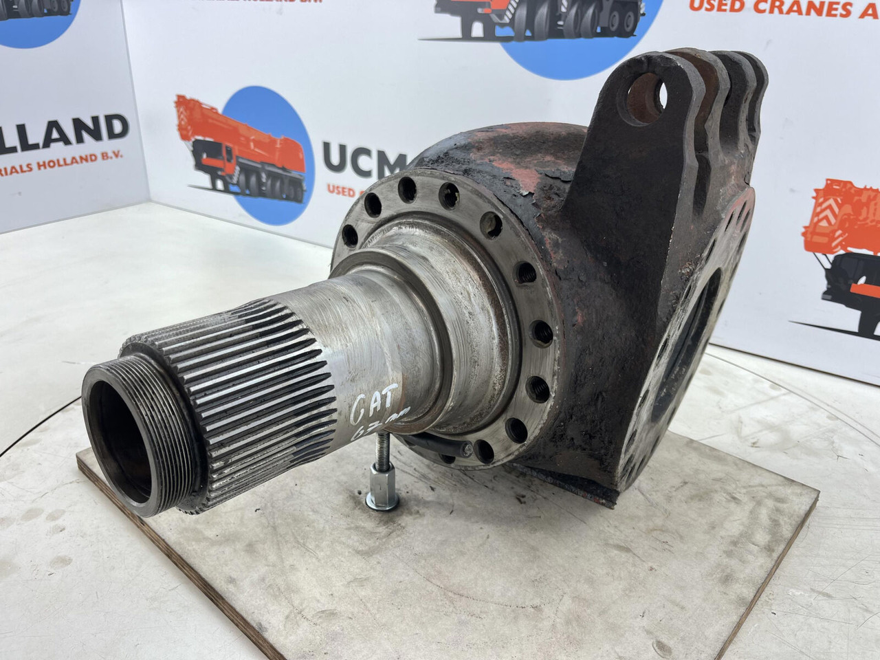 Grove GMK Steering knuckle 16 holes - Рукавец за Мобилен кран: слика 1 Grove GMK Steering knuckle 16 holes - Рукавец за Мобилен кран: слика 1