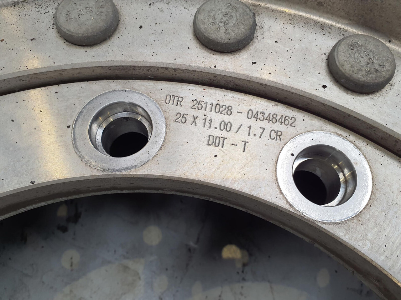 Grove Wheel 445/95R25 12 9 2p alu - Комплетно тркало за Кран: слика 5 Grove Wheel 445/95R25 12 9 2p alu - Комплетно тркало за Кран: слика 5