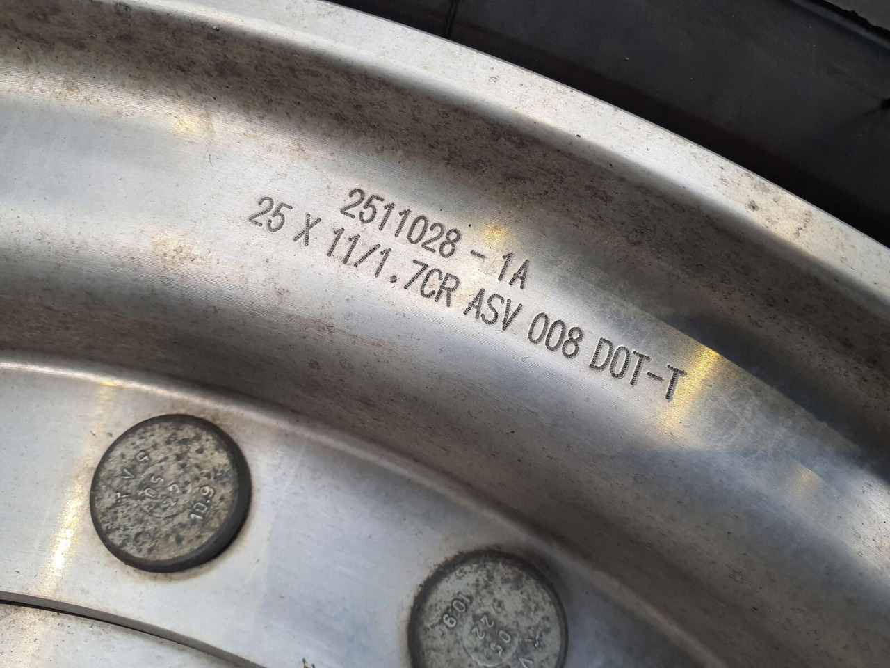 Grove Wheel 445/95R25 12 9 2p alu - Комплетно тркало за Кран: слика 5 Grove Wheel 445/95R25 12 9 2p alu - Комплетно тркало за Кран: слика 5