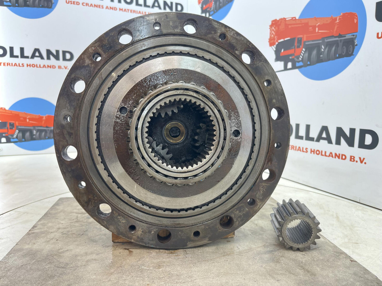 Kessler+Co Kessler Planetary gear 17-24-67-32-3pl-H83-42 - Конечен редуктор за Мобилен кран: слика 5 Kessler+Co Kessler Planetary gear 17-24-67-32-3pl-H83-42 - Конечен редуктор за Мобилен кран: слика 5