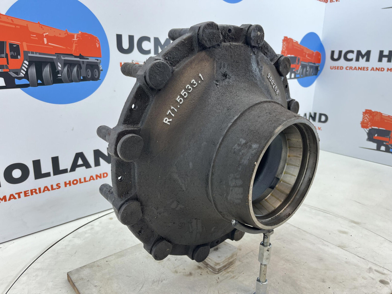 Krupp KMK 3045 Megatrak wheel hub - Глава на тркало за Кран: слика 3 Krupp KMK 3045 Megatrak wheel hub - Глава на тркало за Кран: слика 3