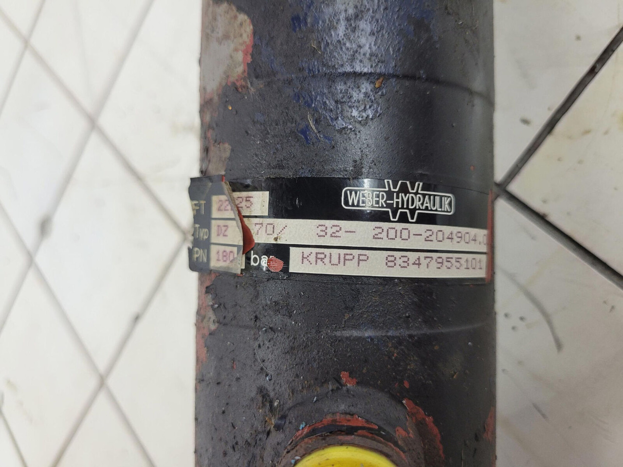 Krupp steering cylinder - Хидрауличен цилиндар за Мобилен кран: слика 5 Krupp steering cylinder - Хидрауличен цилиндар за Мобилен кран: слика 5