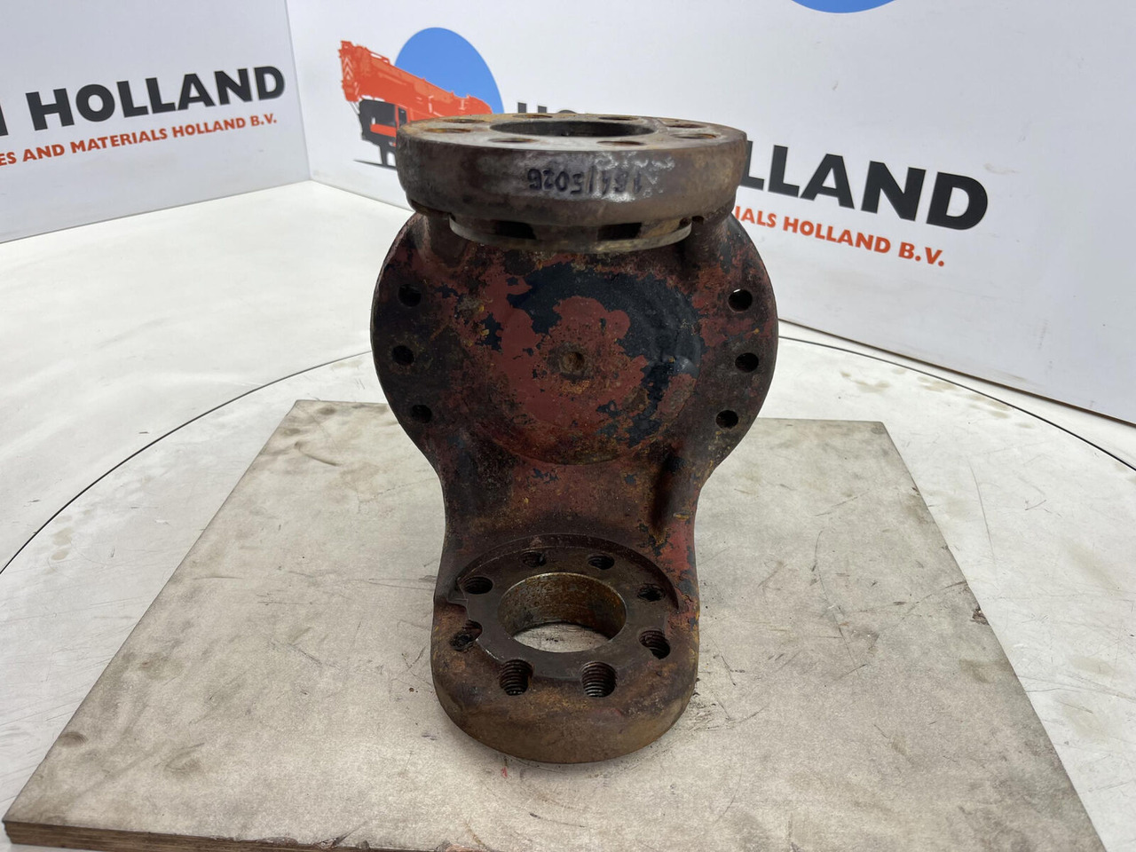 Liebherr LT 1090 Steering knuckle 16 holes - Рукавец за Мобилен кран: слика 5 Liebherr LT 1090 Steering knuckle 16 holes - Рукавец за Мобилен кран: слика 5